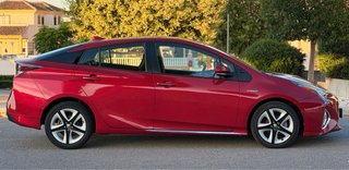 Toyota Prius 2017
