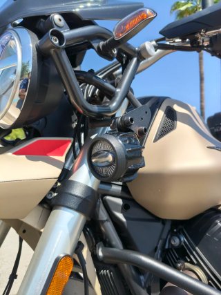 Moto Guzzi V85TT Travel