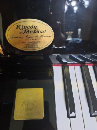 Piano SAMICK JS043 con Sistema Silent + Banqueta
