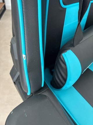 Silla Gaming Kuraokami Negra y Azul