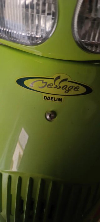 Moto Scooter 49cc Negra y Verde