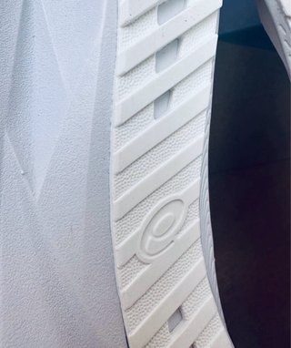 Asics Novablast 5 Blancas Talla 43.5 Nuevas