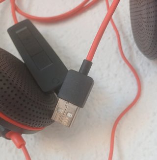 Auriculares USB-A y 3,5 mm con Micrófono Integrado