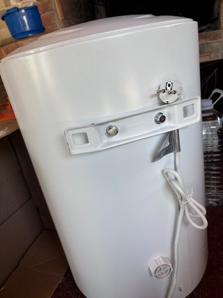 Termo eléctrico Corberó blanco