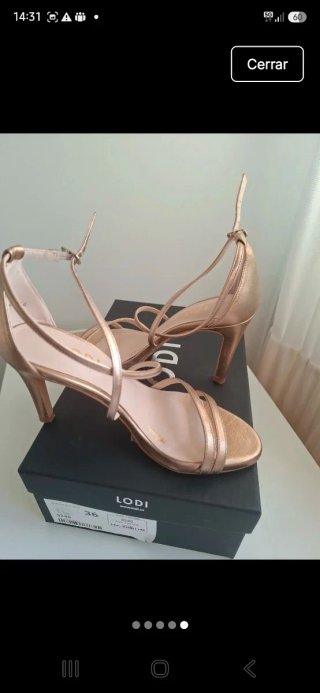 Sandalias LODI doradas talla 36 sin estrenar