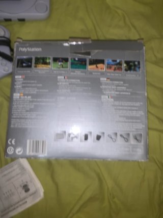 Consola Polystation con 2 mandos y pistola