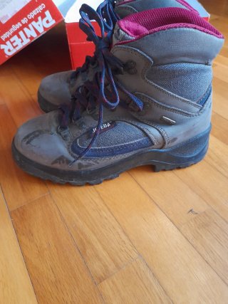 Botas de montaña Jefeda Talla 38