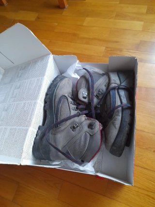Botas de montaña Jefeda Talla 38