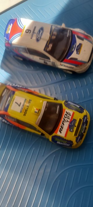 Coches Scalextric Ford Movistar y seat