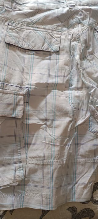 Pantalón corto de cuadros para hombre