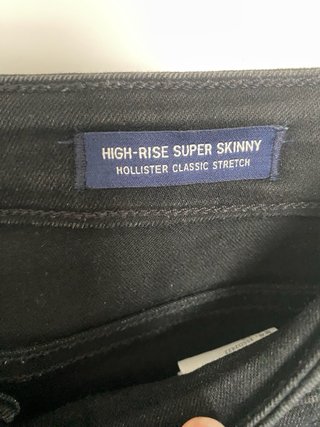 Pantalones vaqueros Hollister mujer negros rotos