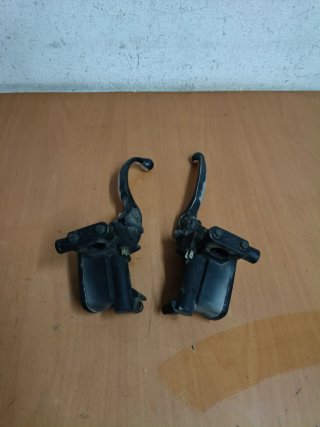 Manetas y bomba freno Kawasaki J300