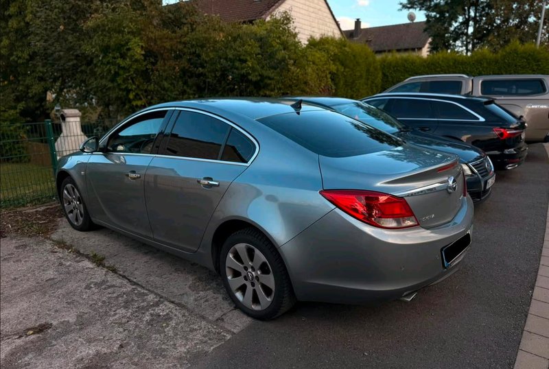 Opel Insignia 2.0 CDTI 130 - foto 1
