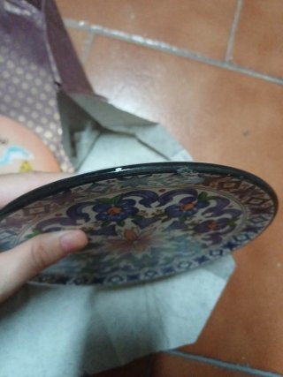 Plato decorativo de cerámica