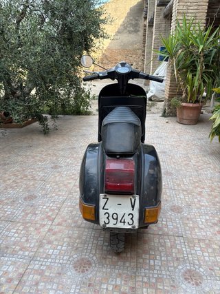 Vespa Iris 200cc 1985 Negra