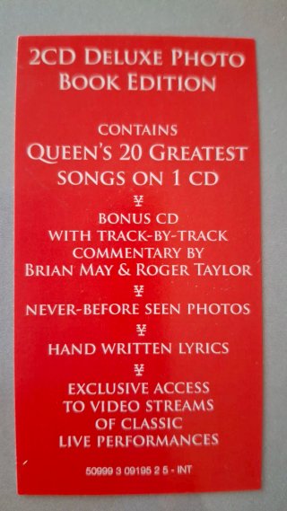 Libro Queen Absolute Greatest +2 CDS. NUEVO