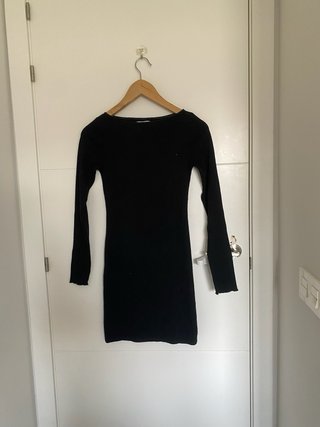 Vestido Bershka Negro Manga Larga
