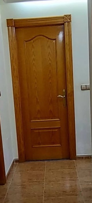 Puerta de interior de madera Se venden 5 puertas