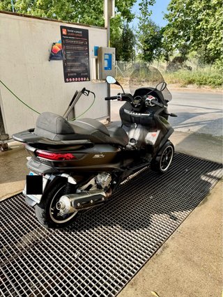 Piaggio MP3 500 LT Negra ABS  (CARNET B)