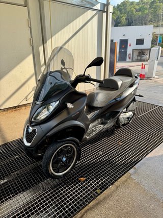 Piaggio MP3 500 LT Negra ABS  (CARNET B)