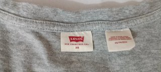 Camiseta Levi's Gris Talla M