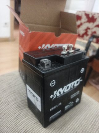 Batería Kyoto KTX7L-FA 512070