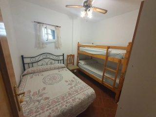 Se alquila apartamento en primera línea de playa