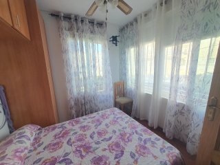 Se alquila apartamento en primera línea de playa