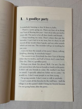 Oxford Bookworms Library: The Year of  Sharing