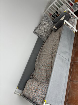 Cama infantil con barreras