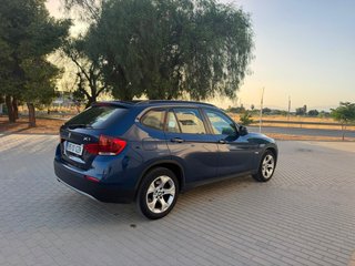 BMW X1 2011