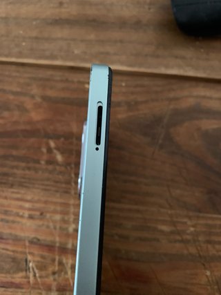 Redmi con pantalla rota
