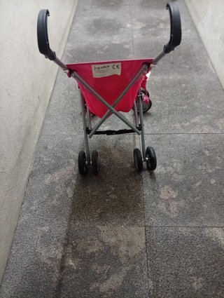 Carrito de paseo rosa y gris