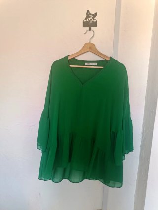 Blusa verde talla L