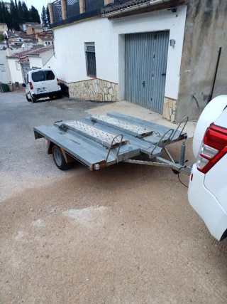 Remolque-Batea-Portamotos-Plataforma