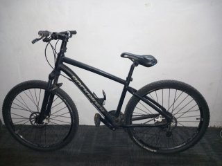 Bicicleta Montaña Rockrider Negra