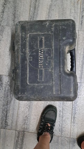 Nivel Láser con Trípode y Maletín wúrth