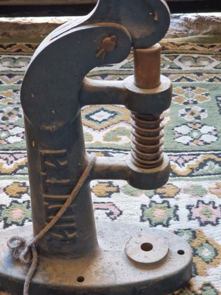 Remachadora Vintage Industrial