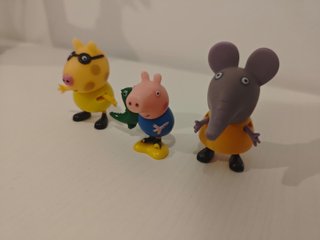 Lote Figuras Peppa Pig con Escenario
