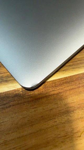 MacBook Air 13” 2020 i3 | 8GB RAM | 256GB SSD