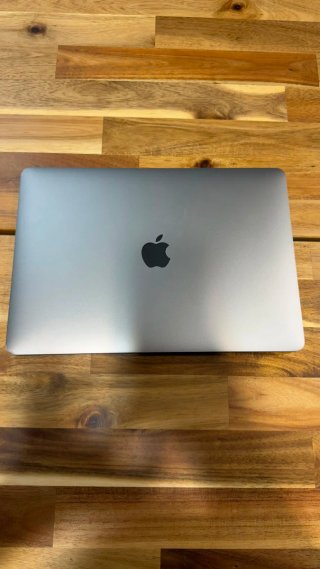 MacBook Air 13” 2020 i3 | 8GB RAM | 256GB SSD