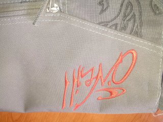 Maleta O'Neill estilo surfer gris
