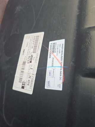 Liner caja Toyota Hilux 2023