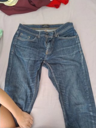 Pantalón vaquero Pull and Bear azul hombre