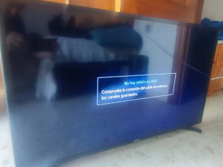 Televisor Samsung UE40J5200AW 40