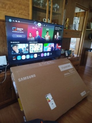Samsung Smart TV 55 Cristal UHD Nueva