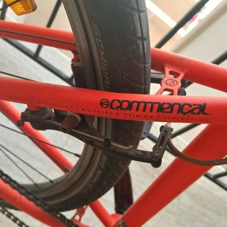 Bici Commencal Naranja