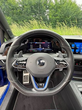 Volkswagen Golf 8R AKRA TECHO