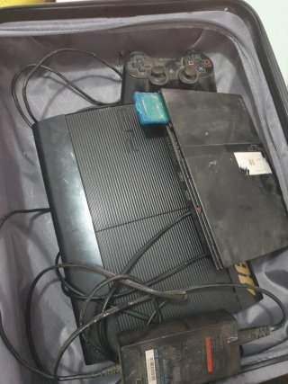 PS3 y PS2 con juegos