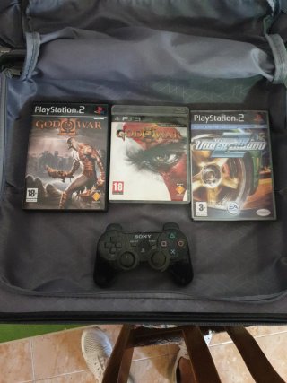 PS3 y PS2 con juegos